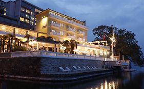 Holiday Hotel YACHTSPORT RESORT
