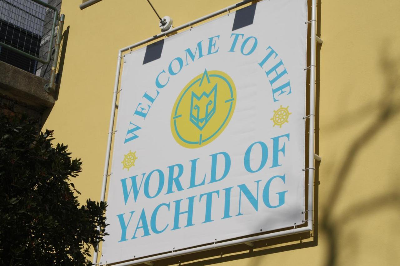 Holiday Hotel YACHTSPORT RESORT Brissago TI Exterior foto
